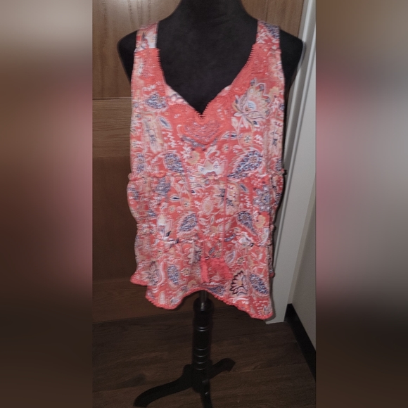 TANK TOP - Picture 8 of 9